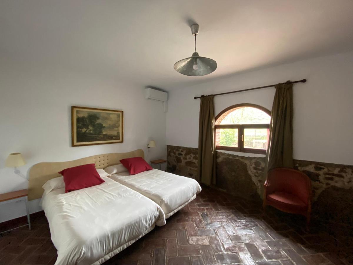 Casas Rurales Monasterio De Rocamador Almendral Exteriör bild